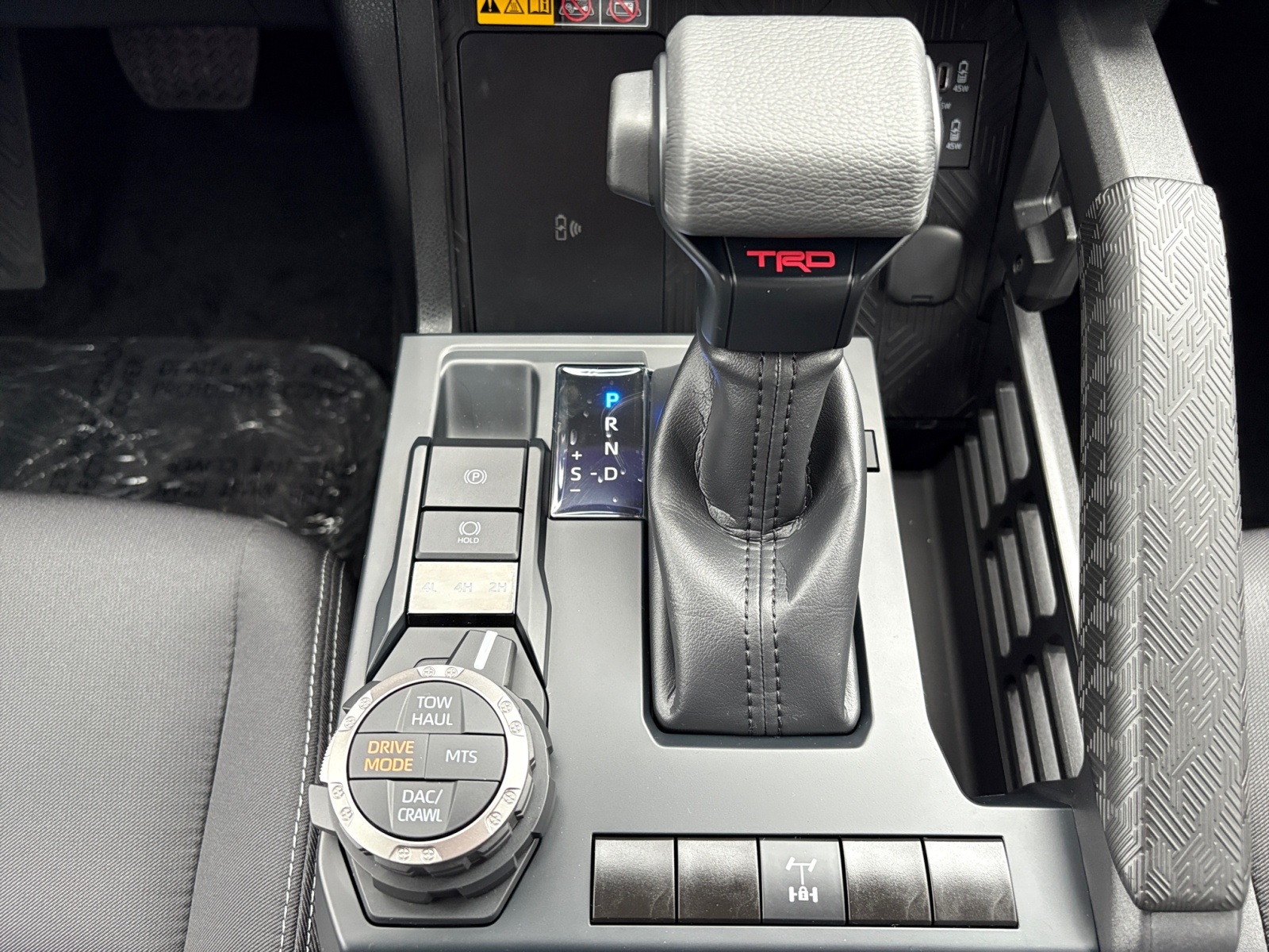 Vehicle image 11 of 25