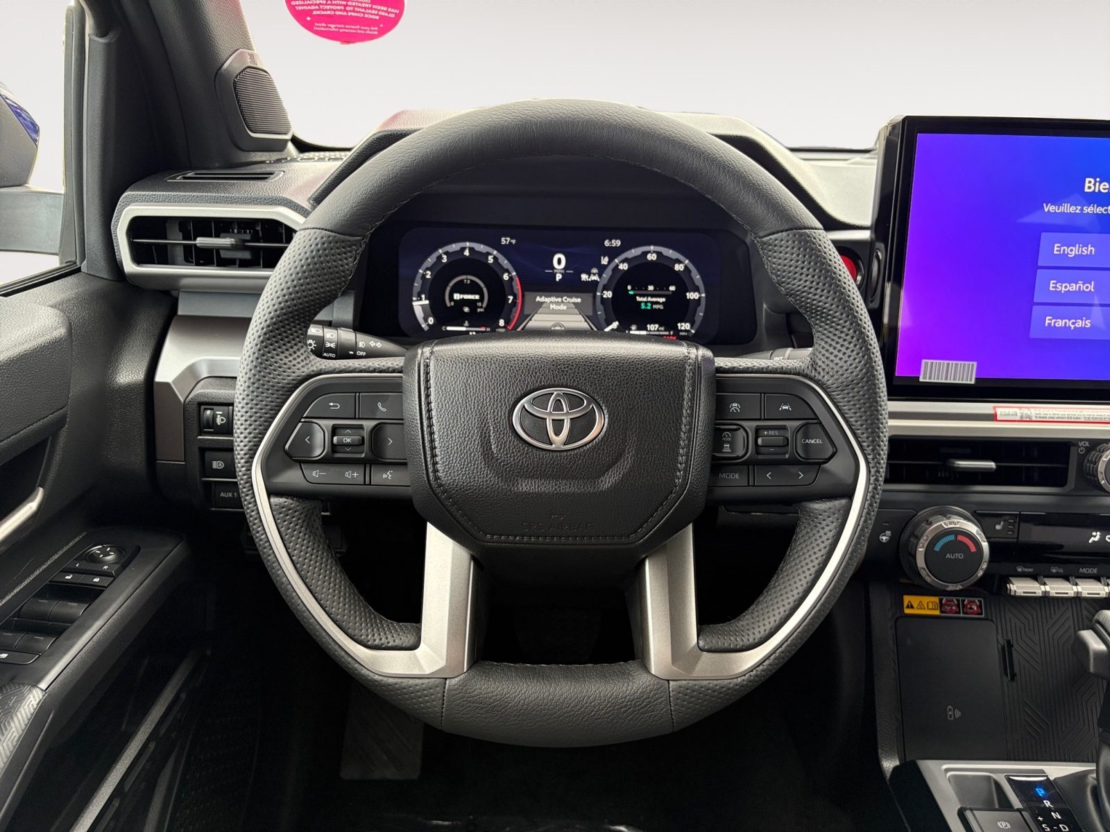 Vehicle image 12 of 25