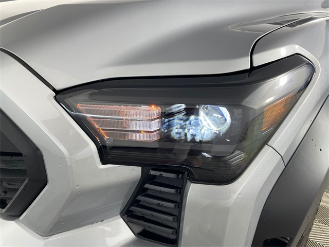 Vehicle image 27 of 27