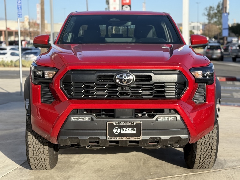 Vehicle image 3 of 25