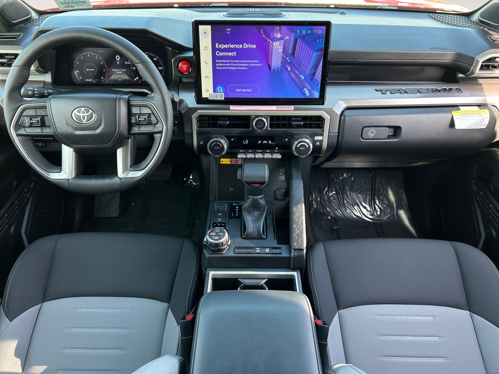 Vehicle image 10 of 25