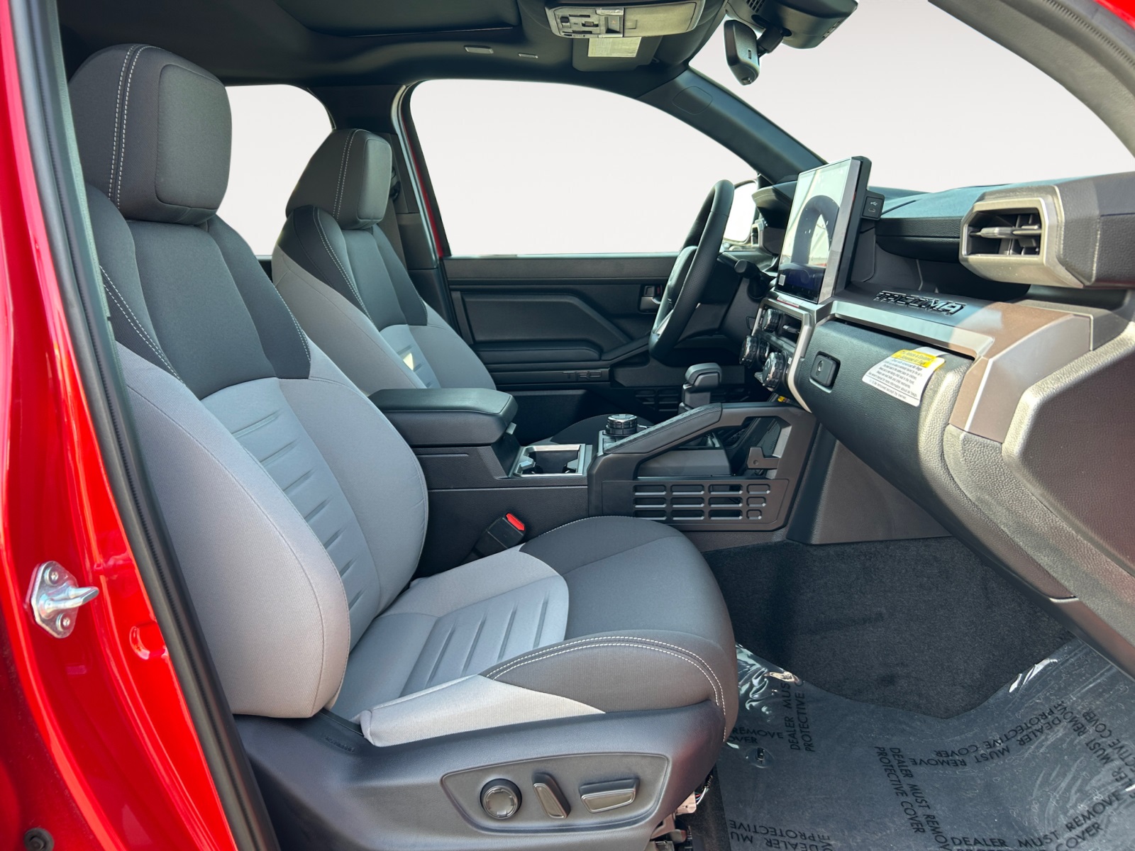 Vehicle image 15 of 25