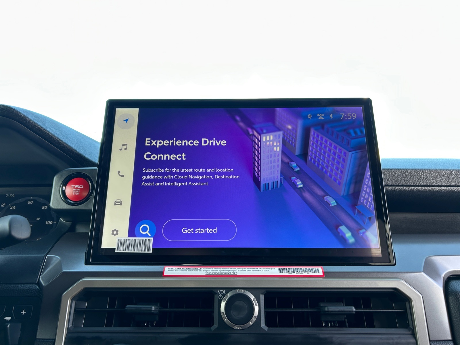 Vehicle image 17 of 25
