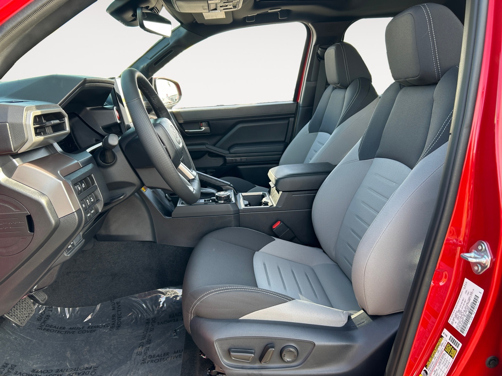 Vehicle image 9 of 25
