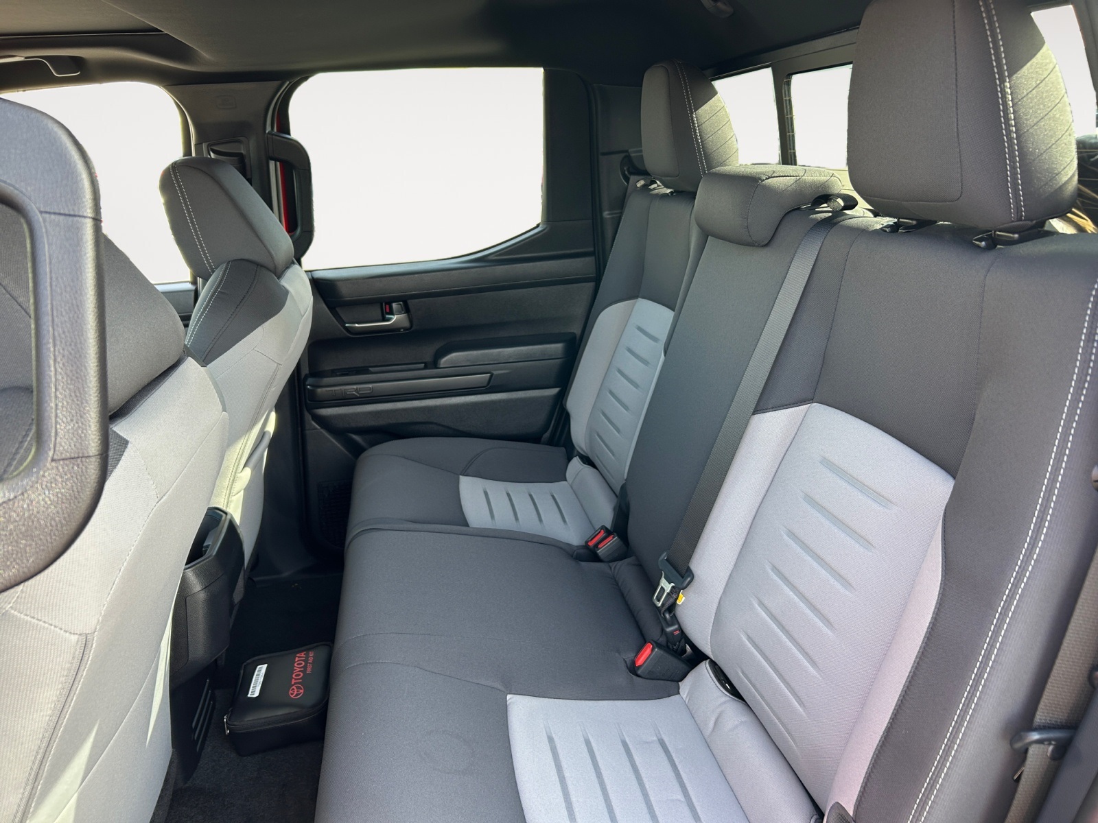 Vehicle image 13 of 25