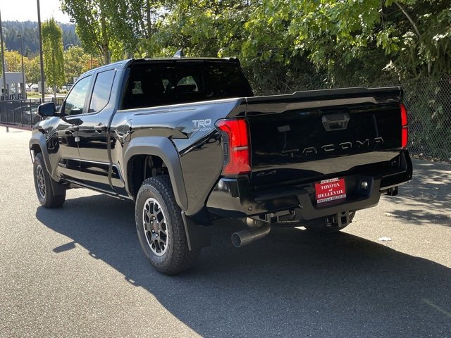 Vehicle image 4 of 25
