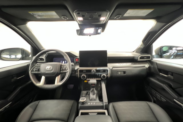 Vehicle image 9 of 24