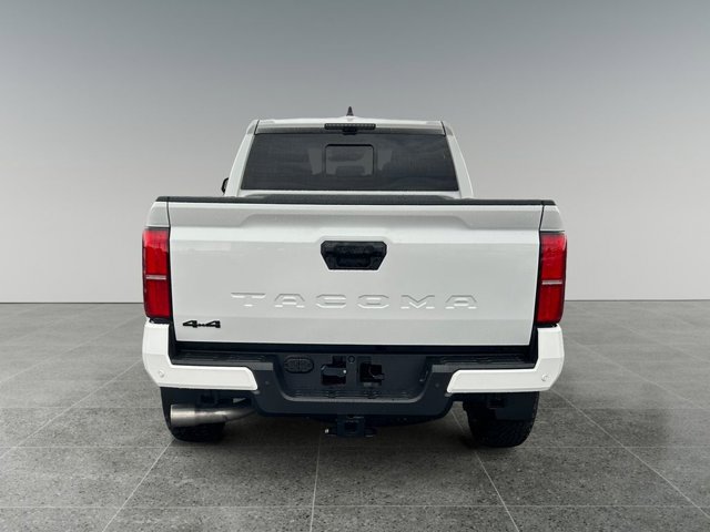 Vehicle image 6 of 37