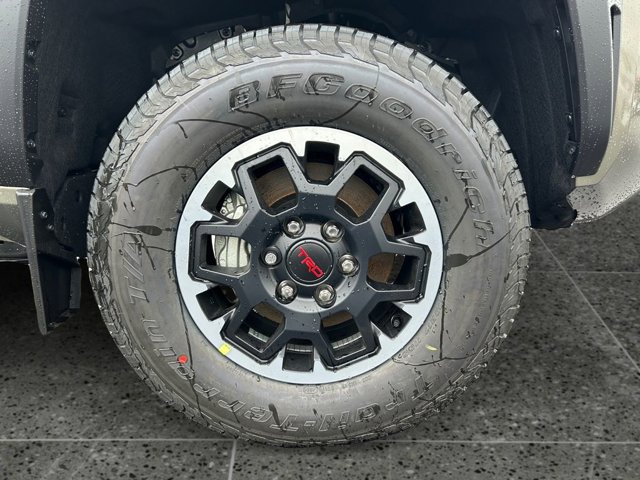 Vehicle image 9 of 37