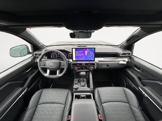 Vehicle image 13 of 37