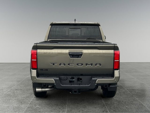 Vehicle image 6 of 37