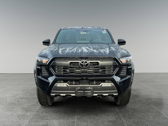 Vehicle image 2 of 37