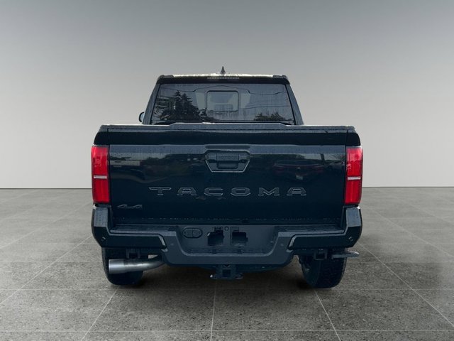 Vehicle image 6 of 37