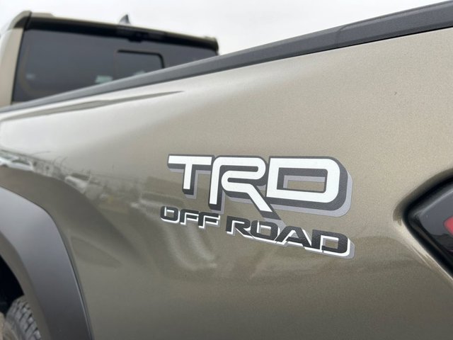 Vehicle image 36 of 38