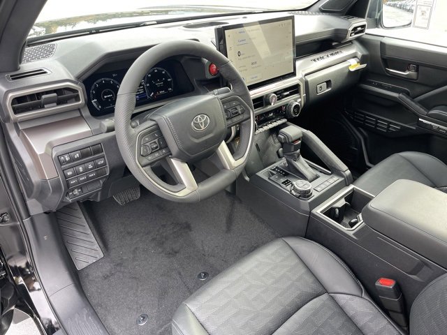 Vehicle image 2 of 31