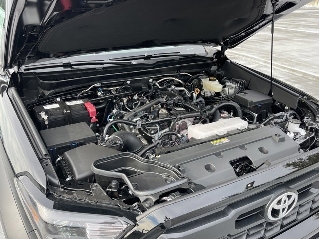 Vehicle image 9 of 31
