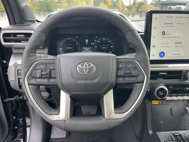 Vehicle image 20 of 31
