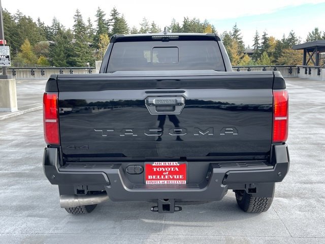 Vehicle image 5 of 31