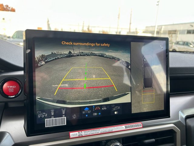 Vehicle image 19 of 37
