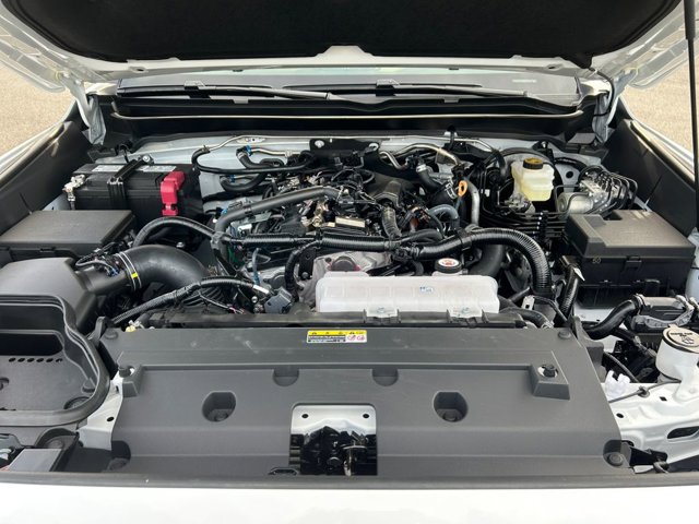 Vehicle image 29 of 37