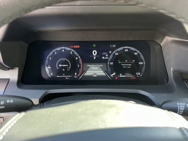 Vehicle image 20 of 32