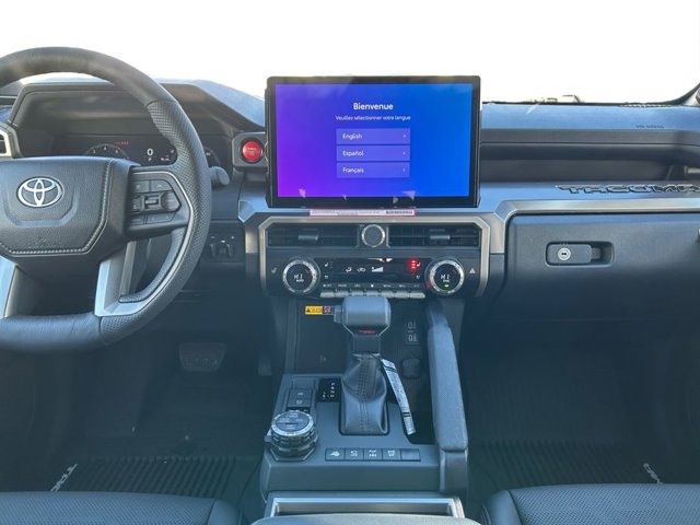 Vehicle image 12 of 37