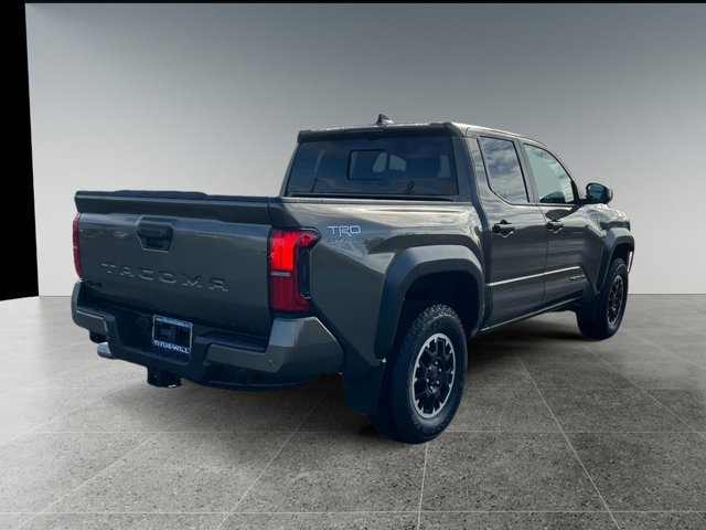 Vehicle image 5 of 37