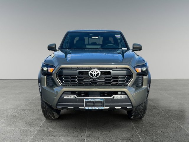 Vehicle image 2 of 37