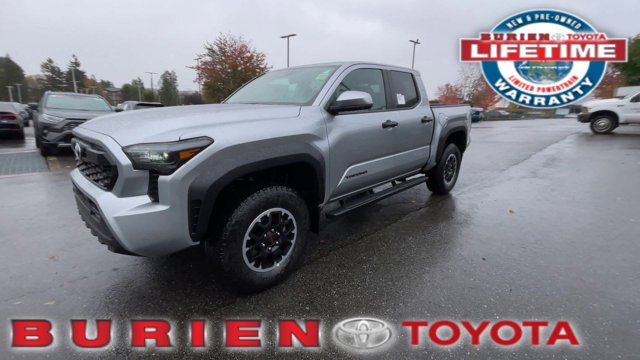 Vehicle image 4 of 34