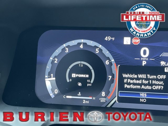 Vehicle image 23 of 34
