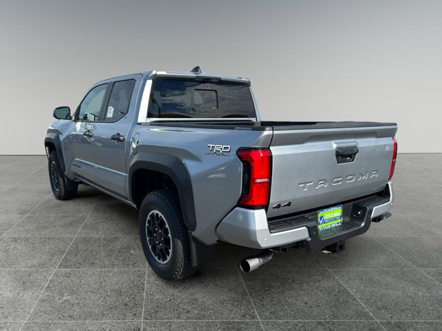 Vehicle image 7 of 37