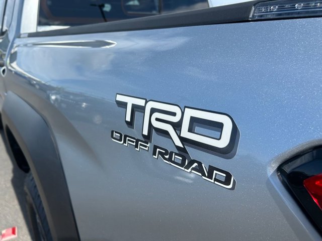 Vehicle image 31 of 37