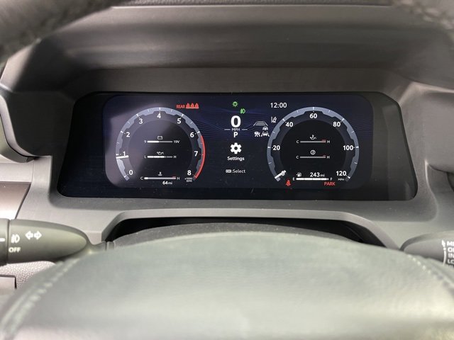 Vehicle image 20 of 32