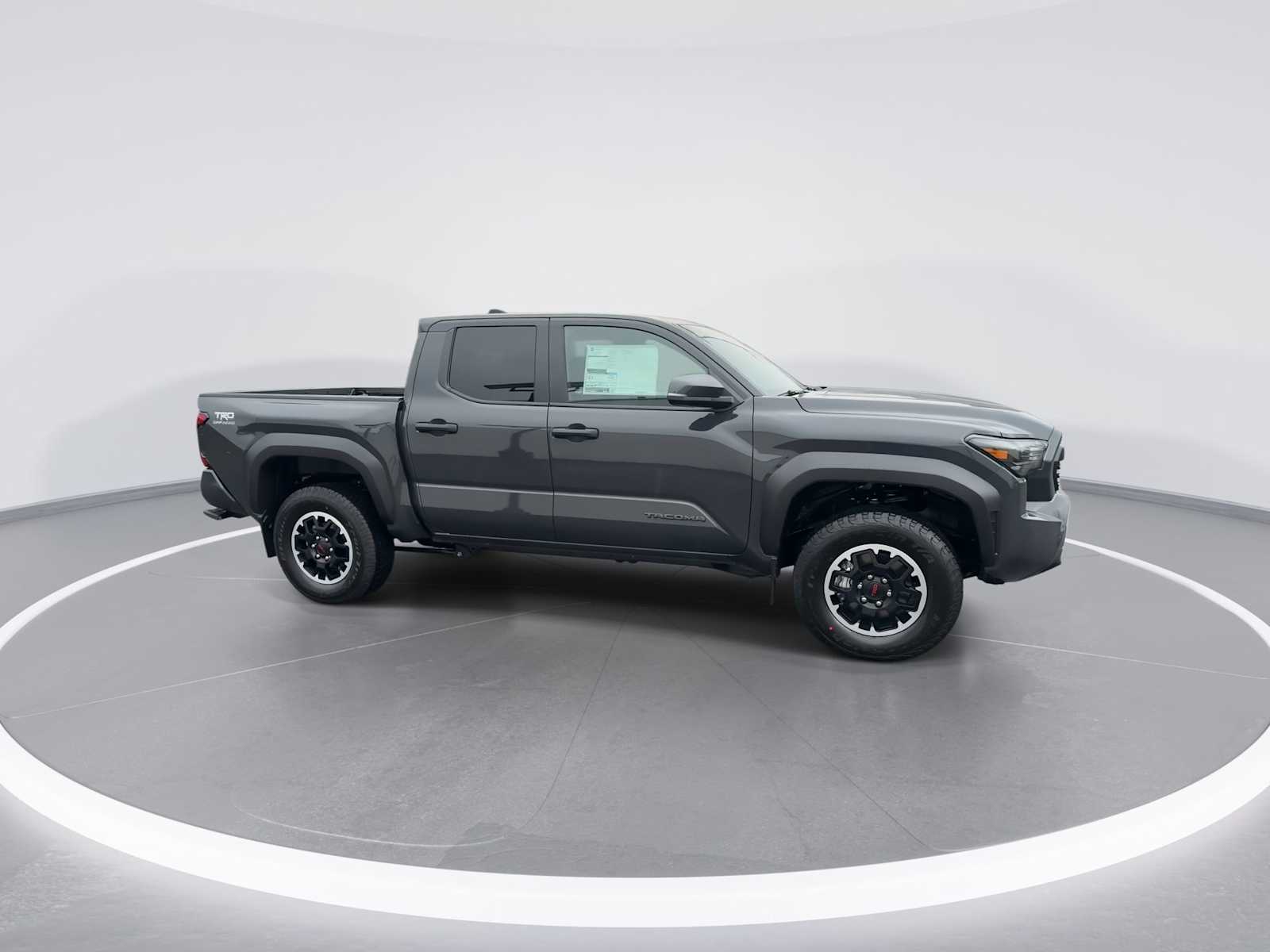 Vehicle image 9 of 32