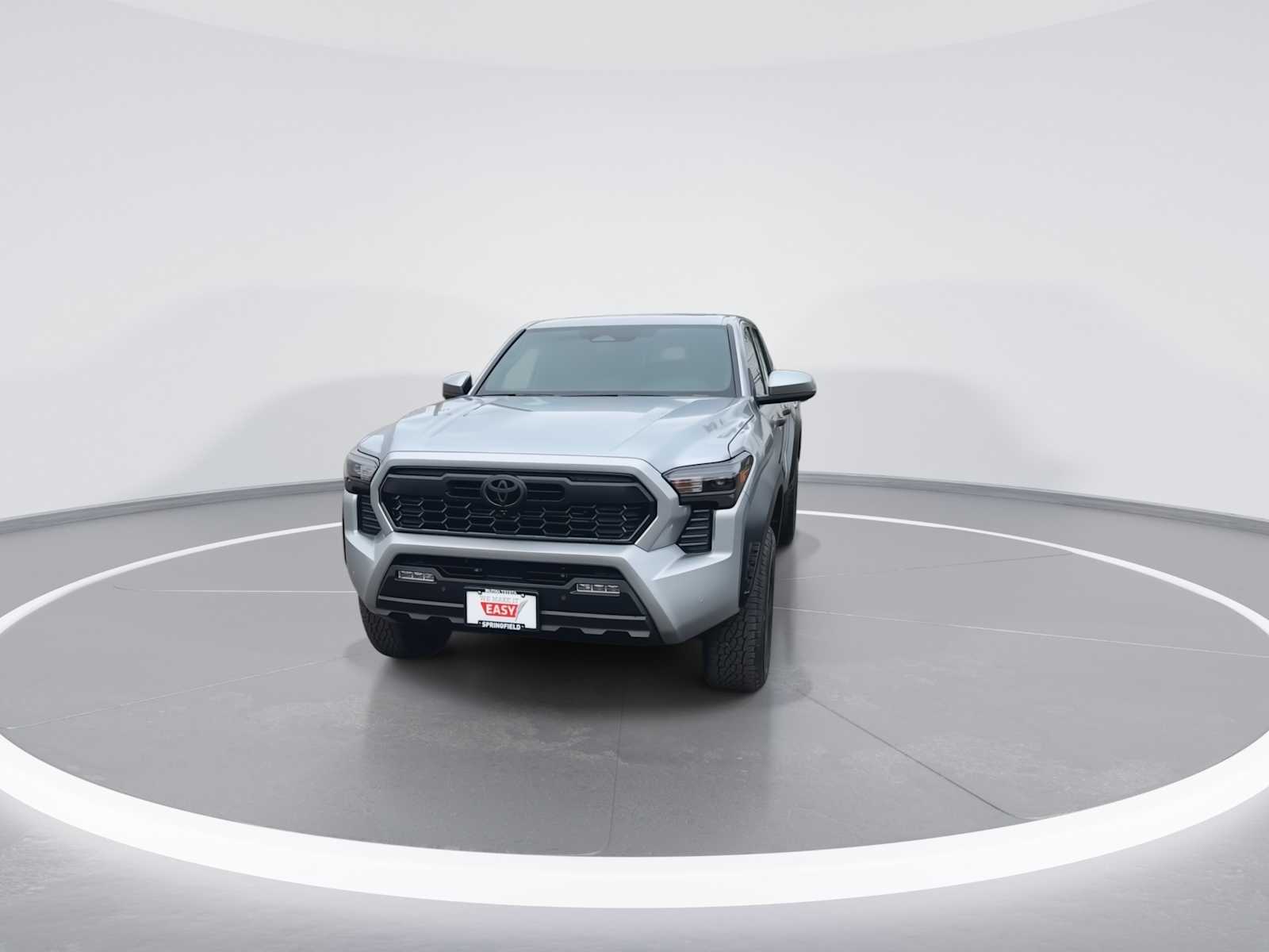Vehicle image 3 of 32