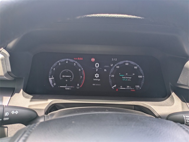 Vehicle image 15 of 34
