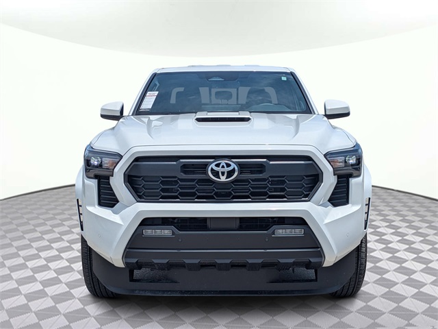 Vehicle image 2 of 34