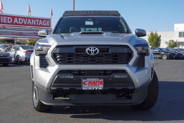 Vehicle image 2 of 25