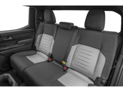Vehicle image 15 of 18