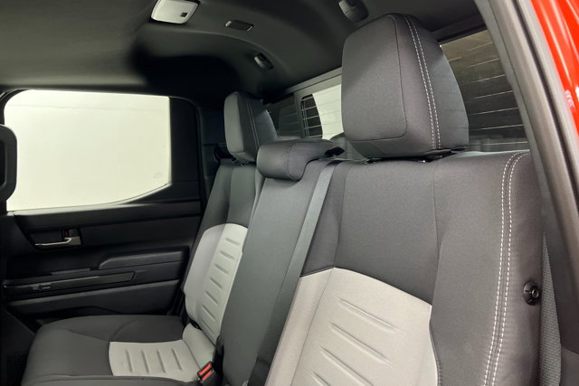 Vehicle image 20 of 24