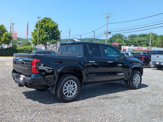 Vehicle image 6 of 34