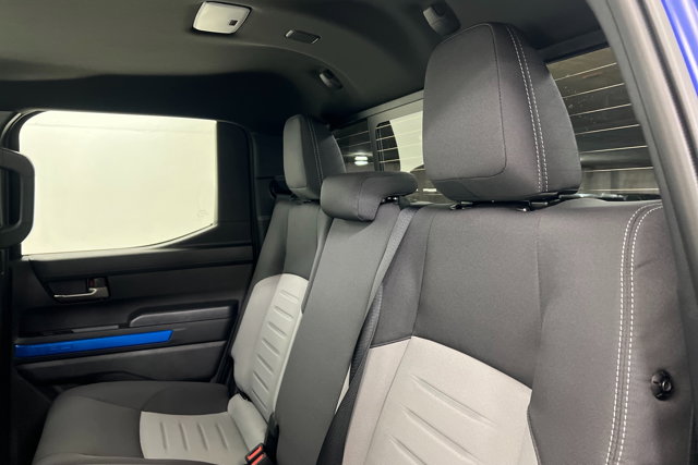 Vehicle image 20 of 24
