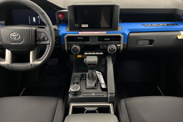 Vehicle image 13 of 24