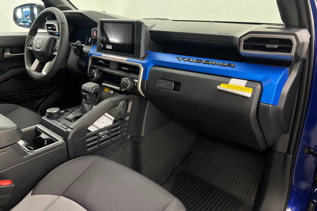 Vehicle image 23 of 24