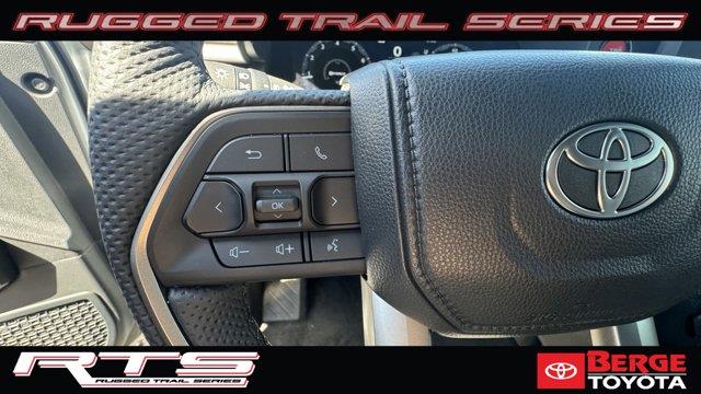 Vehicle image 19 of 26