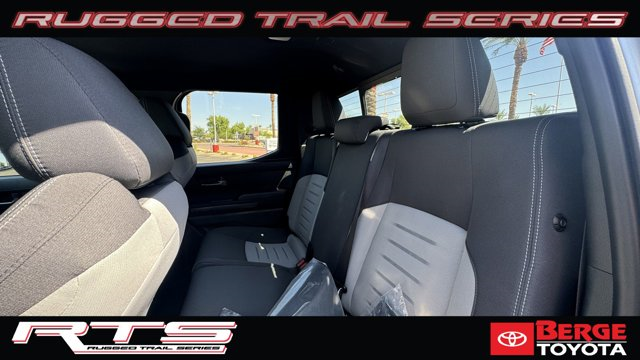 Vehicle image 13 of 26