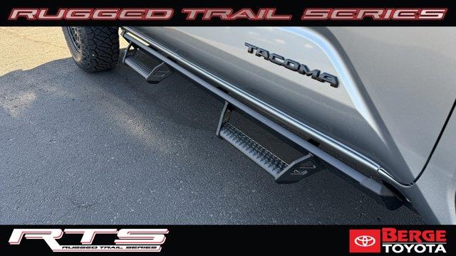 Vehicle image 8 of 26