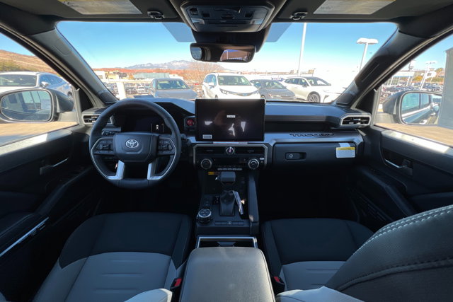 Vehicle image 9 of 24