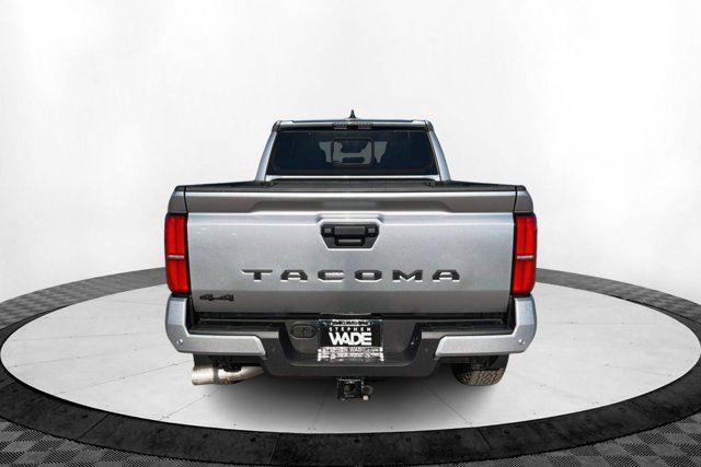 Vehicle image 6 of 24