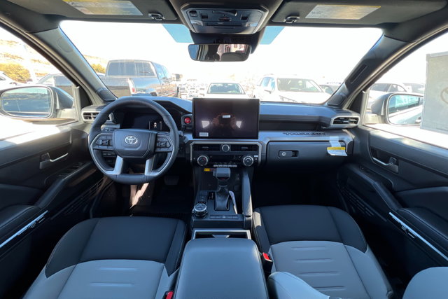 Vehicle image 9 of 24